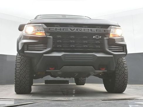 Used 2022 Chevrolet Colorado ZR2 w/ ZR2 Midnight Special Edition AWD/4WD image 41