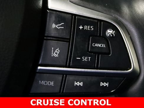 Used 2021 Toyota Highlander Platinum image 23