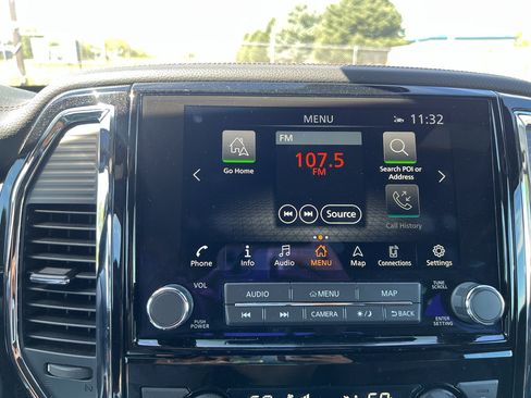 Used 2024 Nissan Titan Platinum Reserve w/ Moonroof Package AWD/4WD image 15