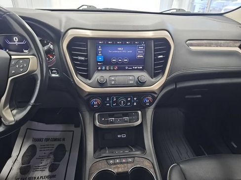 Used 2020 GMC Acadia Denali w/ Trailering Package AWD/4WD image 17