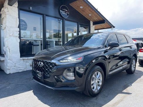 Used 2019 Hyundai Santa Fe SE AWD/4WD image 1