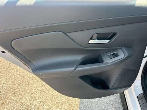 New 2027 Nissan Sentra SR w/ SR Premium Package FWD image 16