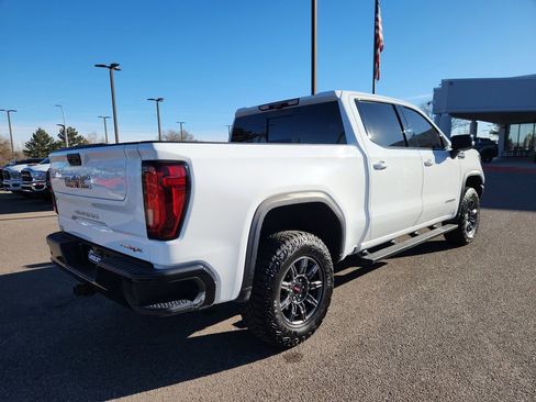 Used 2024 GMC Sierra 1500 AT4X image 3