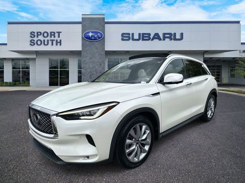 Used 2020 INFINITI QX50 Essential w/ Convenience Package image 8