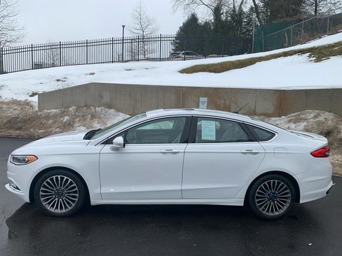 Used 2017 Ford Fusion Titanium image 2