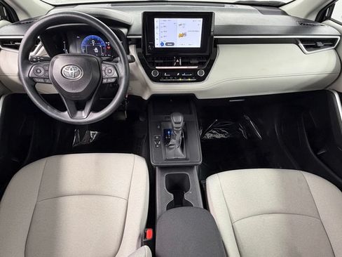Used 2026 Toyota Corolla Cross L FWD image 35