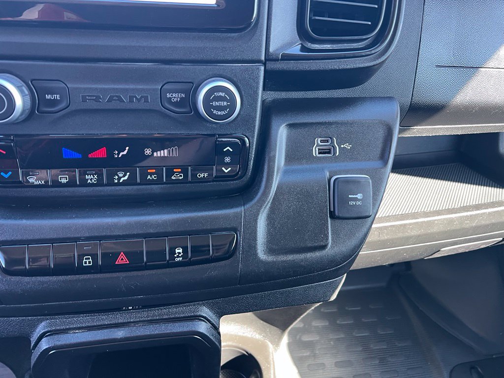 Used 2025 RAM ProMaster 2500 w/ Convenience Group FWD image 28