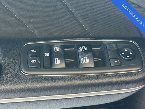 Used 2019 Dodge Charger GT RWD image 12