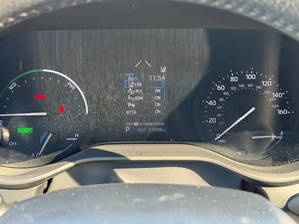 Used 2024 Toyota Sienna XLE FWD image 29