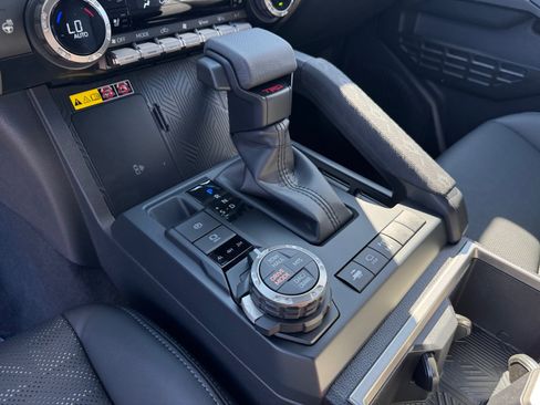 New 2025 Toyota Tacoma TRD Off-Road image 14