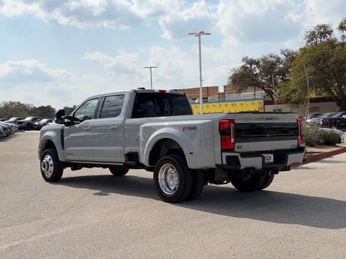 Used 2026 Ford F450 Platinum w/ FX4 Off-Road Package AWD/4WD image 6
