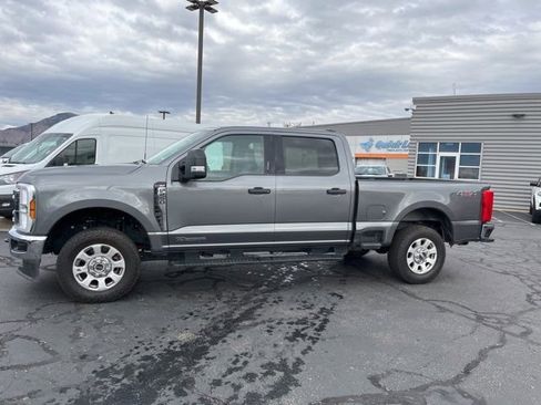 Used 2024 Ford F250 XLT image 15