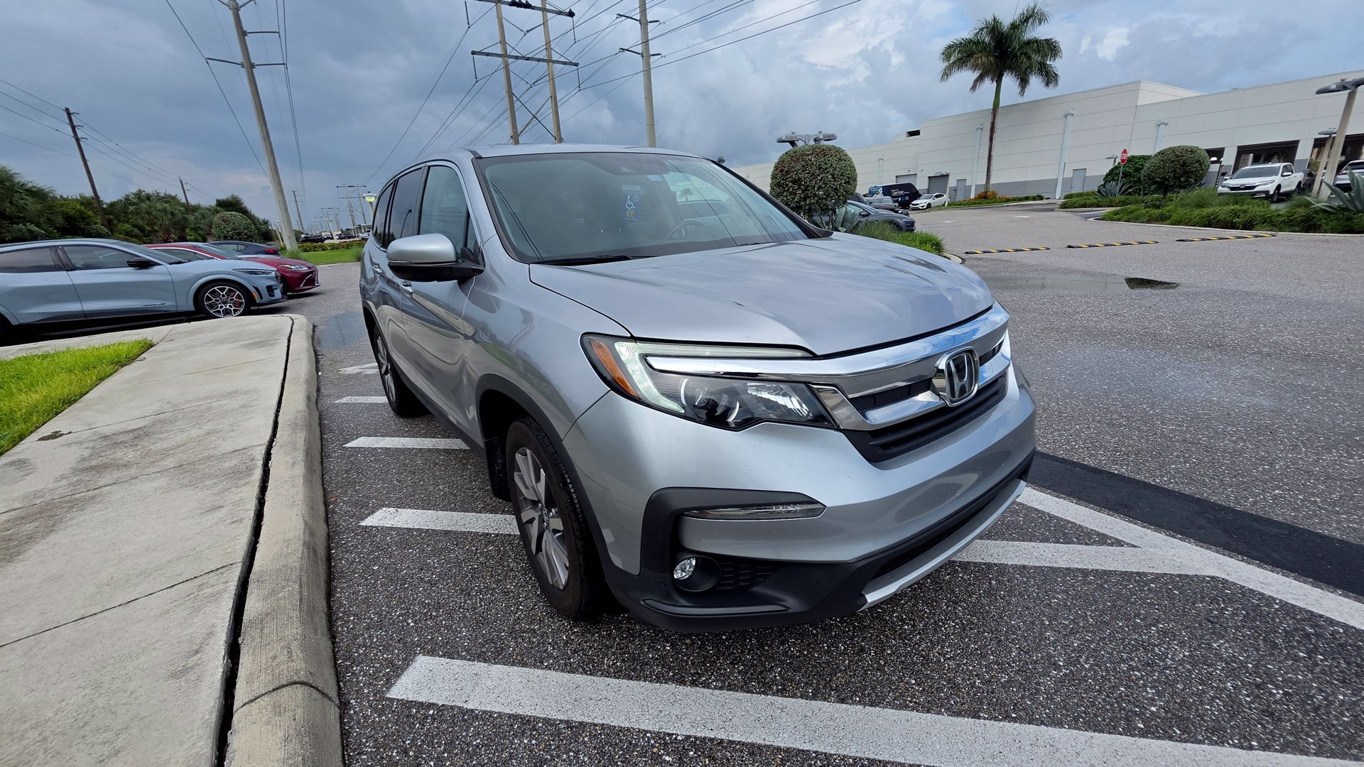 Used 2019 Honda Pilot EX-L image 3