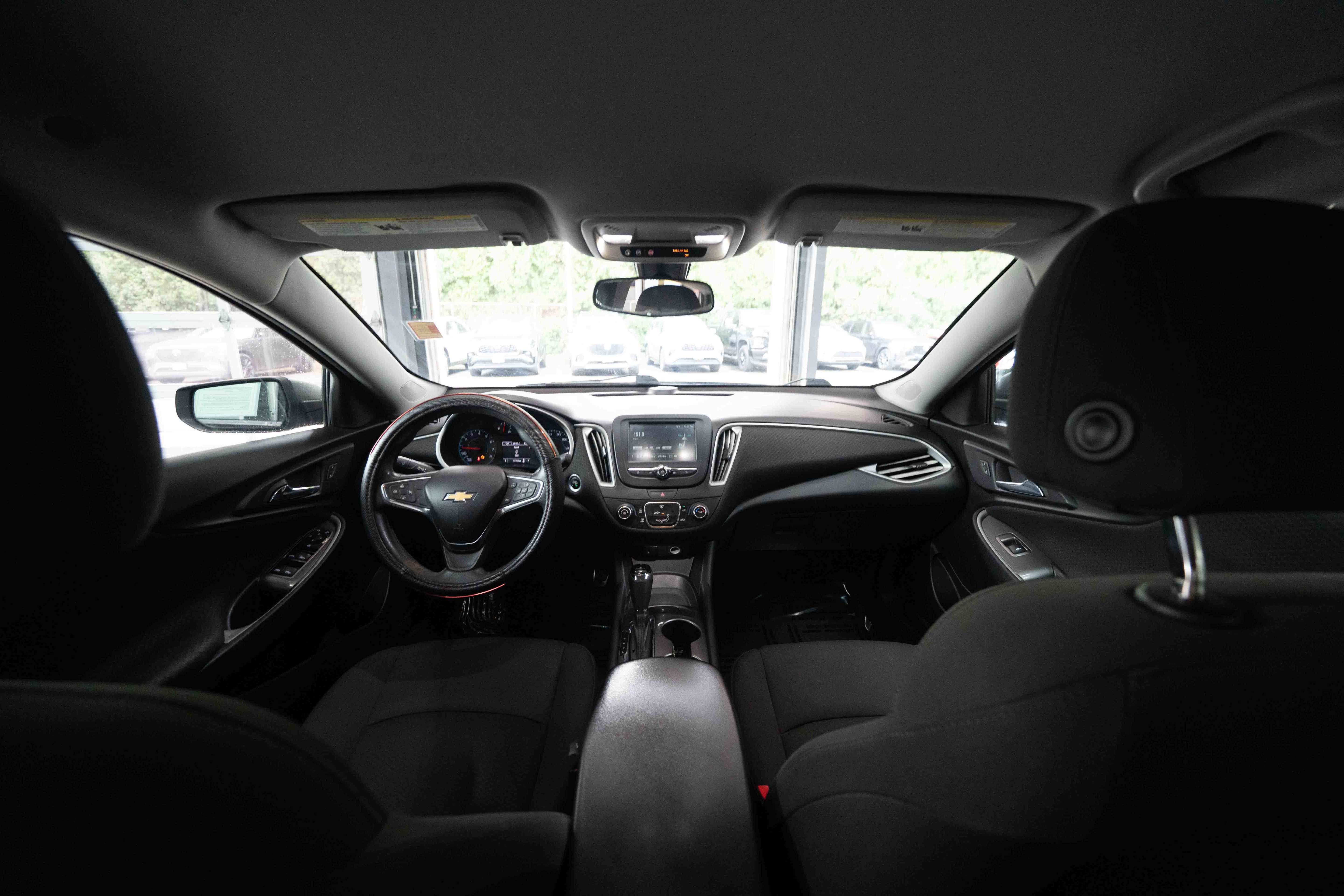 Used 2017 Chevrolet Malibu LS FWD image 19