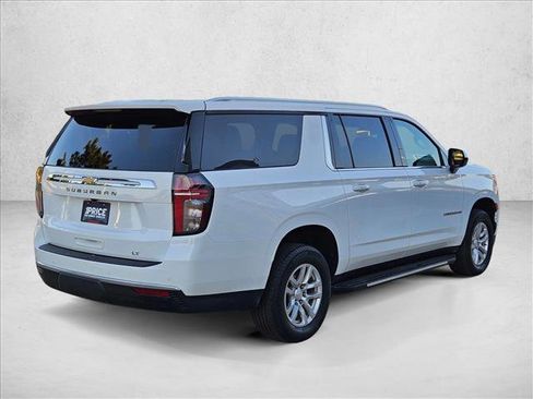 Used 2024 Chevrolet Suburban LT image 5