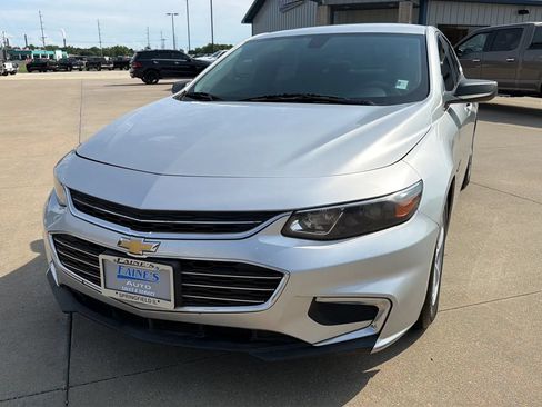 Used 2018 Chevrolet Malibu LS FWD image 28