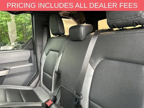 Used 2021 Ford Bronco Black Diamond w/ Sasquatch Package AWD/4WD image 16