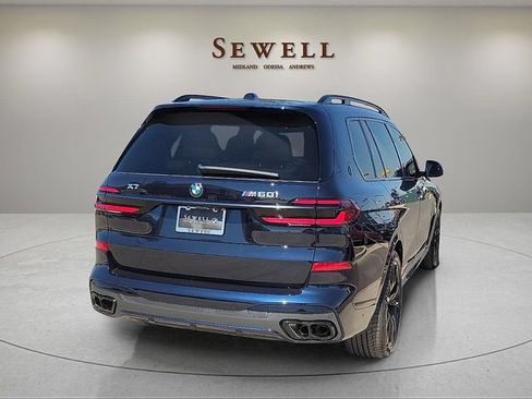 Used 2027 BMW X7 M60i w/ M Sport Professional Package AWD/4WD image 5