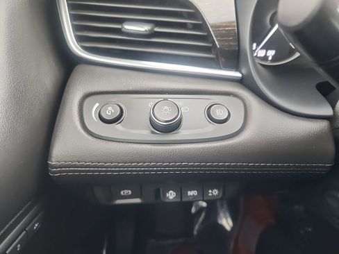 Used 2018 Buick LaCrosse Premium w/ Driver Confidence Package #2 image 25