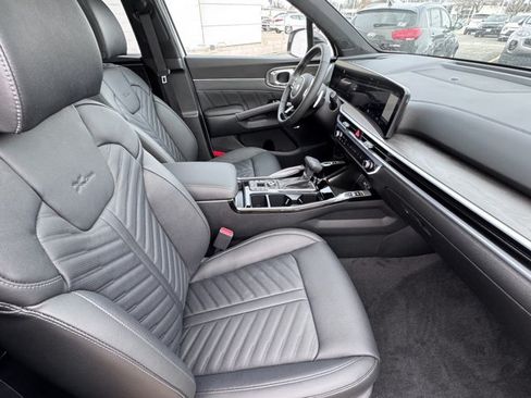 New 2025 Kia Sorento SX Prestige AWD/4WD image 12