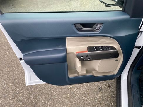 New 2026 Ford Maverick Lariat AWD/4WD image 12