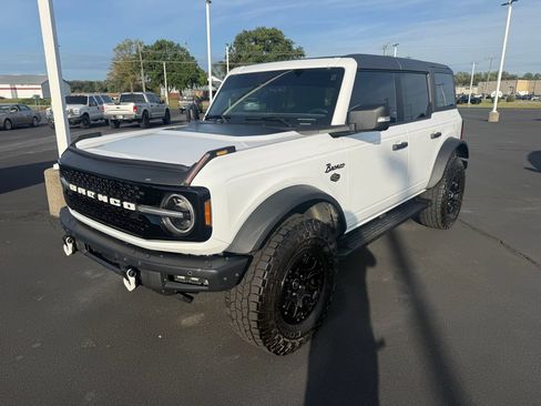Used 2024 Ford Bronco Wildtrak AWD/4WD image 1