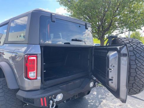 Used 2023 Ford Bronco 4-Door AWD/4WD image 17