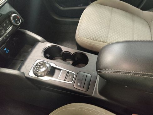 Used 2022 Ford Escape SE w/ Convenience Package FWD image 26