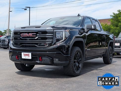 Used 2023 GMC Sierra 1500 AT4 AWD/4WD image 8
