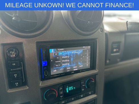 Used 2003 HUMMER H2 Base w/ Preferred Equipment Group image 13