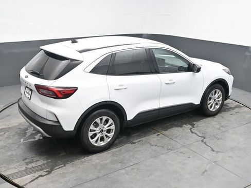 Used 2023 Ford Escape Active w/ Tech Pack #1 FWD image 29