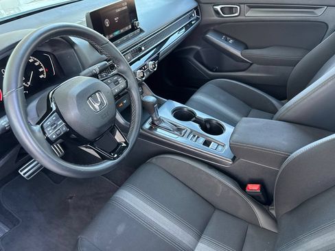 Used 2024 Honda Civic Sport image 9