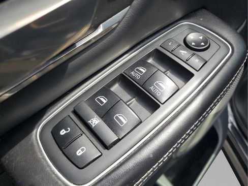 Used 2021 RAM 1500 Limited w/ Night Edition image 13