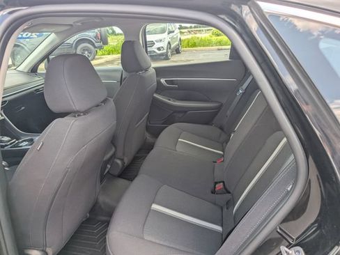 Used 2023 Hyundai Sonata SE FWD image 10