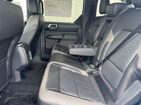 New 2026 Ford Bronco Outer Banks AWD/4WD image 20