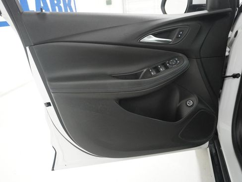 Used 2025 Buick Encore GX Sport Touring w/ Comfort Package image 13