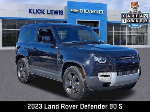 Used 2023 Land Rover Defender 90 S image 1