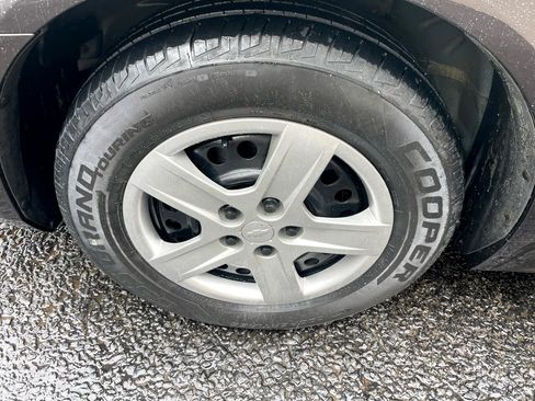 Used 2009 Chevrolet Impala LS image 14