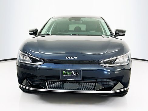 Used 2024 Kia EV6 Wind AWD/4WD image 2