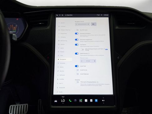 Used 2021 Tesla Model X Performance AWD/4WD image 25