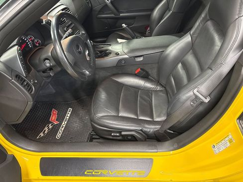 Used 2006 Chevrolet Corvette Coupe w/ Preferred Equipment Group image 33