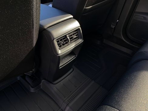 Used 2025 Honda CR-V EX image 27