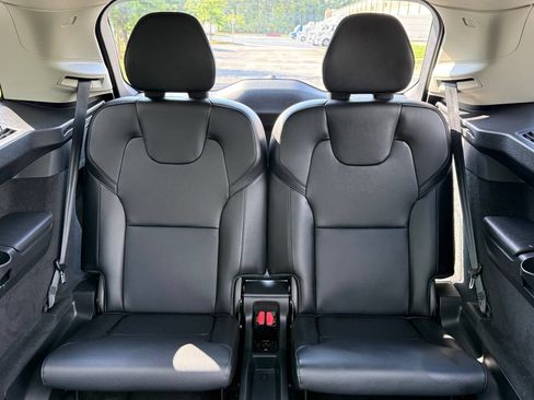 Used 2020 Volvo XC90 T5 Momentum w/ Protection Package FWD image 44