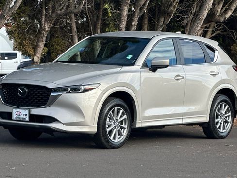 Used 2025 MAZDA CX-5 AWD 2.5 S w/ Preferred Package image 8
