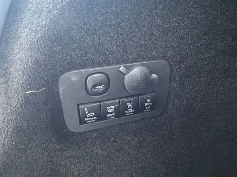 Used 2014 Lincoln MKT AWD w/ Equipment Group 201A image 31