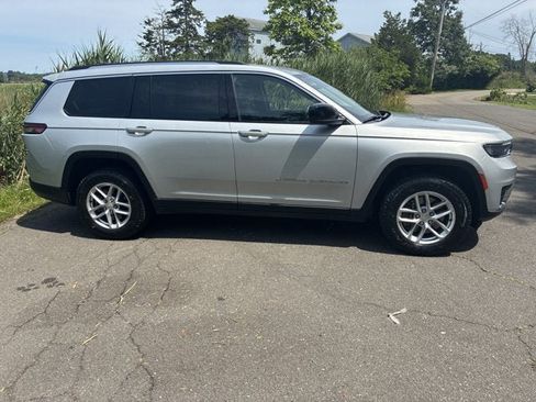 Certified 2021 Jeep Grand Cherokee L Laredo w/ Luxury Tech Group I image 13