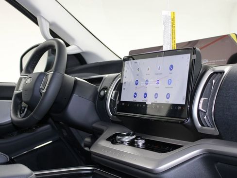 New 2026 Ford Expedition Max Active RWD image 33