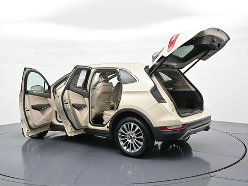 Used 2018 Lincoln MKC Reserve w/ Lincoln MKC Climate Package AWD/4WD image 25