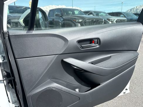 Used 2026 Toyota Corolla LE image 19