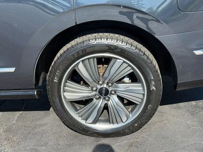 Used 2021 Lincoln Navigator Reserve w/ Luxury Package